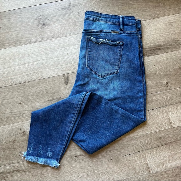 Kancan Jeans - Picture 2 of 6